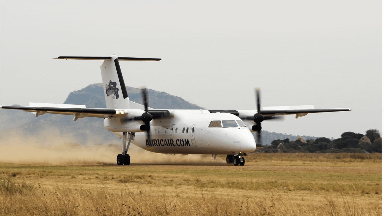 Auric Air Dash 8 aircraft arriving at Seronera Airstrip