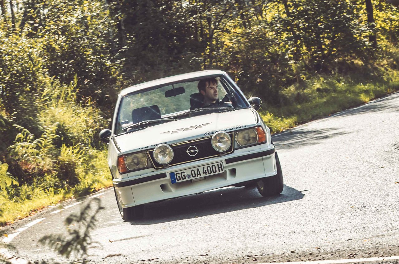 Opel Ascona 400