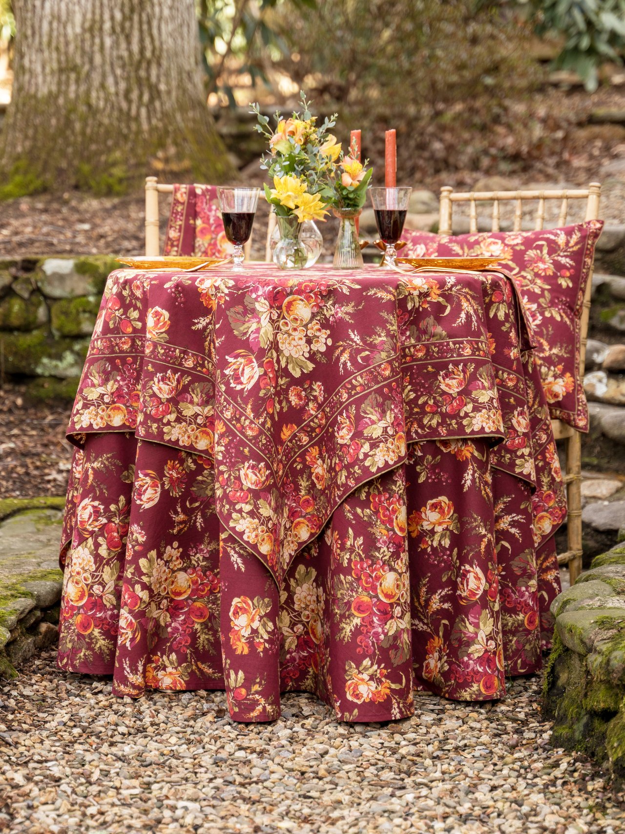 A glorious autumnal table setting