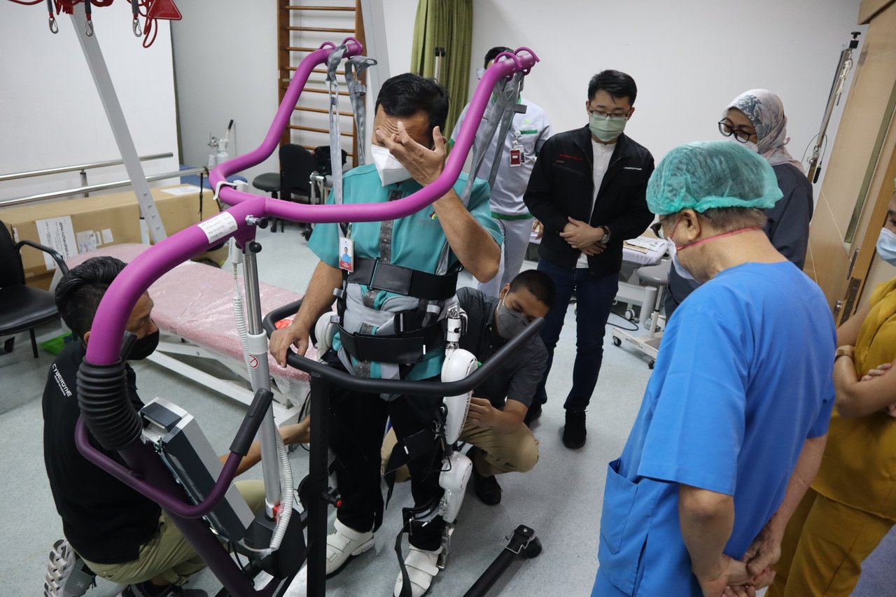Neuro-robotic
