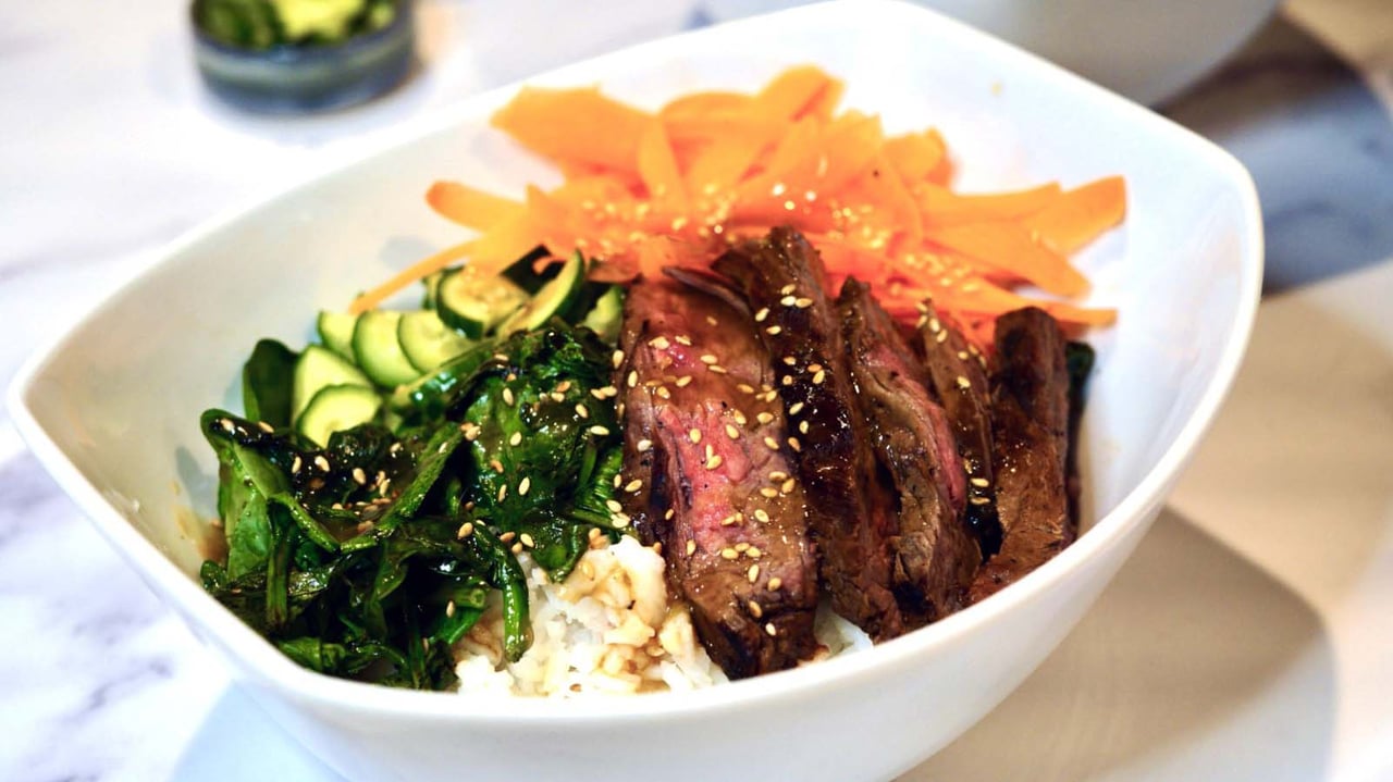 Low FODMAP Steak Teriyaki with Quick Pickle Cucumbers and White Rice Recipe