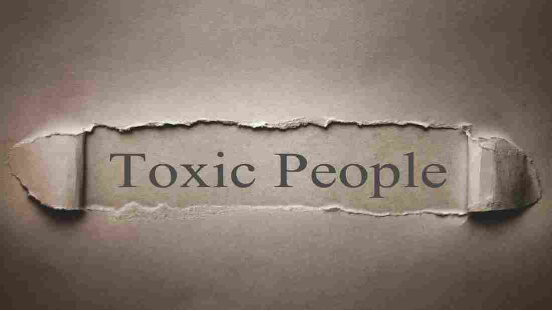 How to Neutralize a Toxic Narcissist at Work