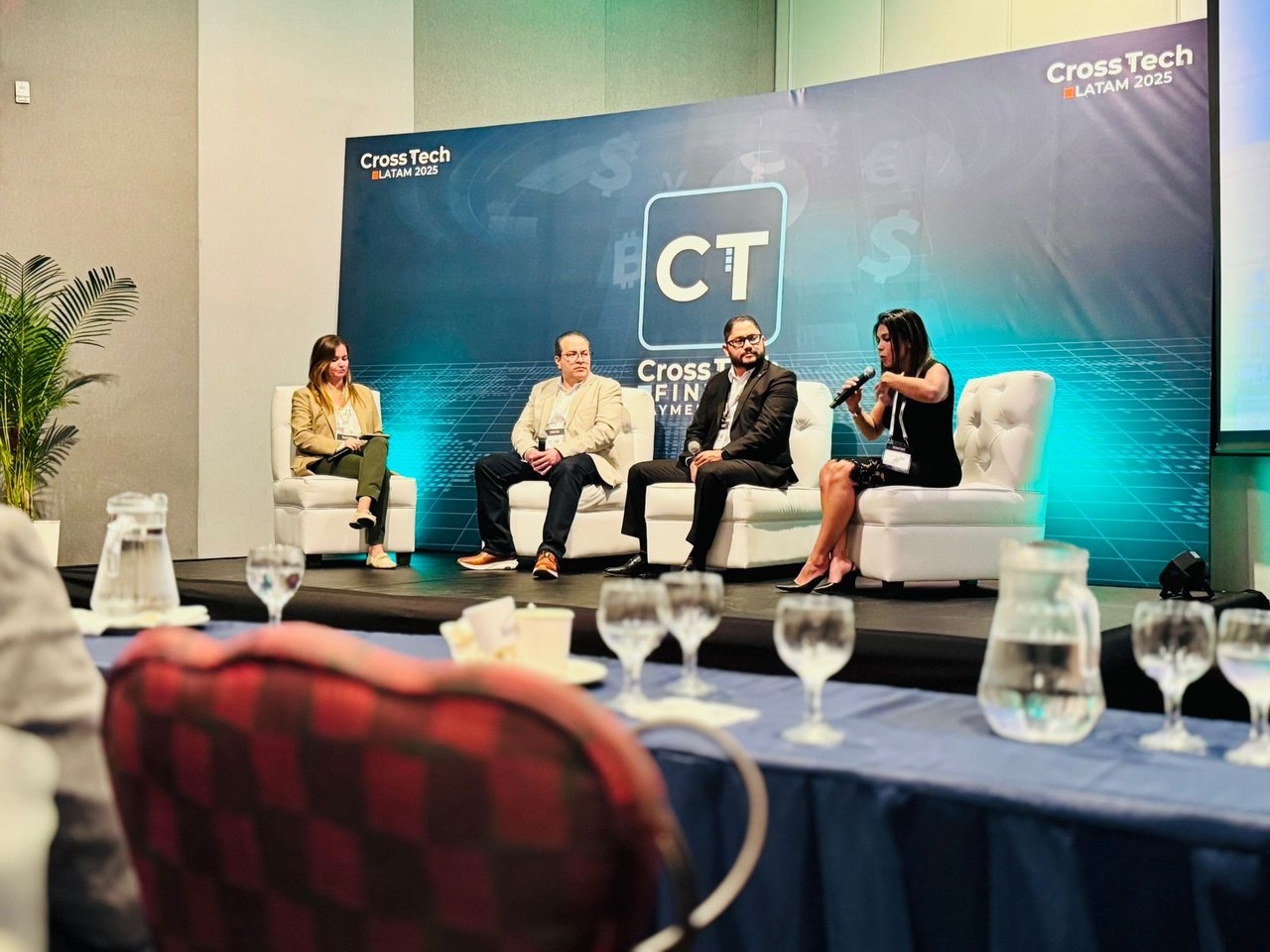 CrossTech Become a speaker