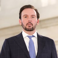 Criminal Defense Lawyer