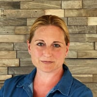Portrait Anja Bartsch - TeenagerExpertin