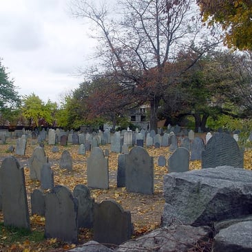 5 Historic Massachusetts Cemeteries Worth Visiting This October