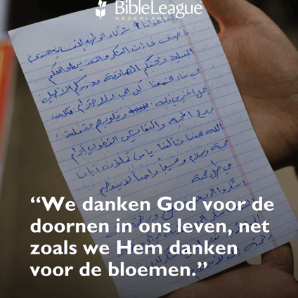 Doornen en bloemen